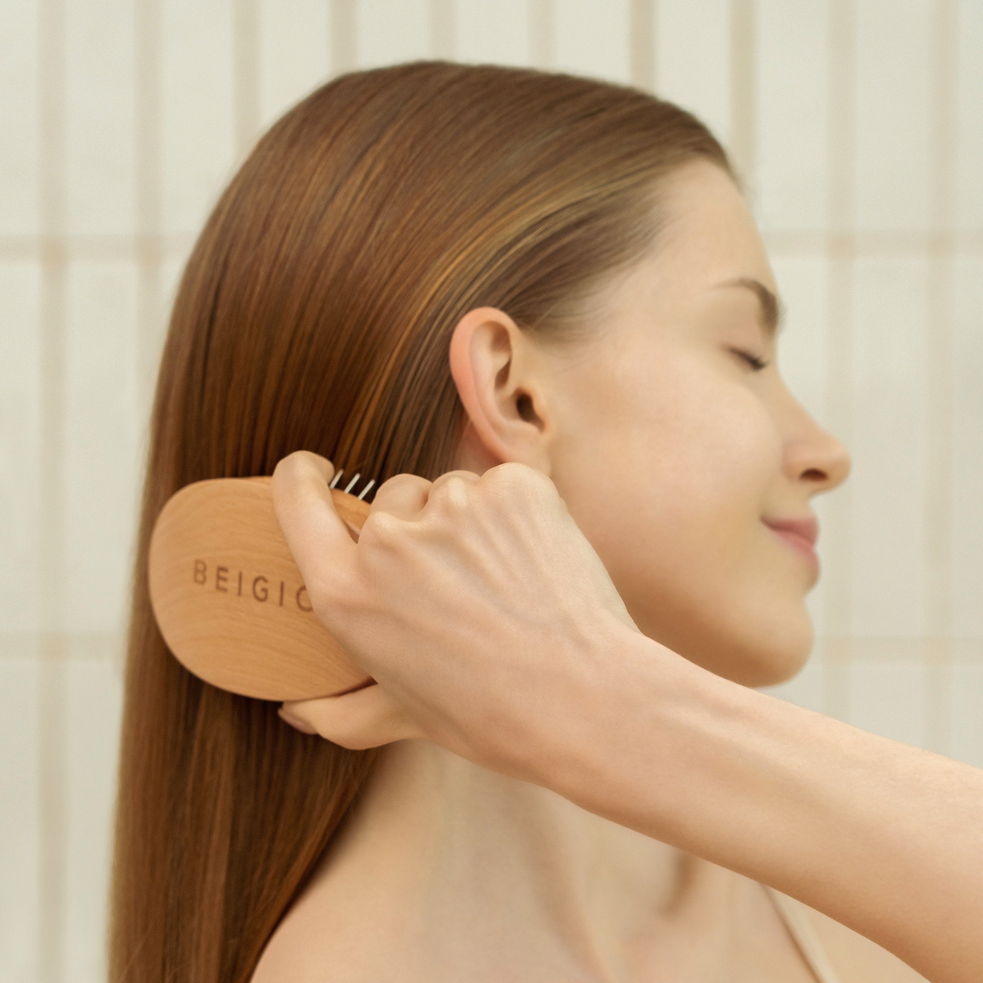 BEIGIC SCALP MASSAGE HAIR BRUSH